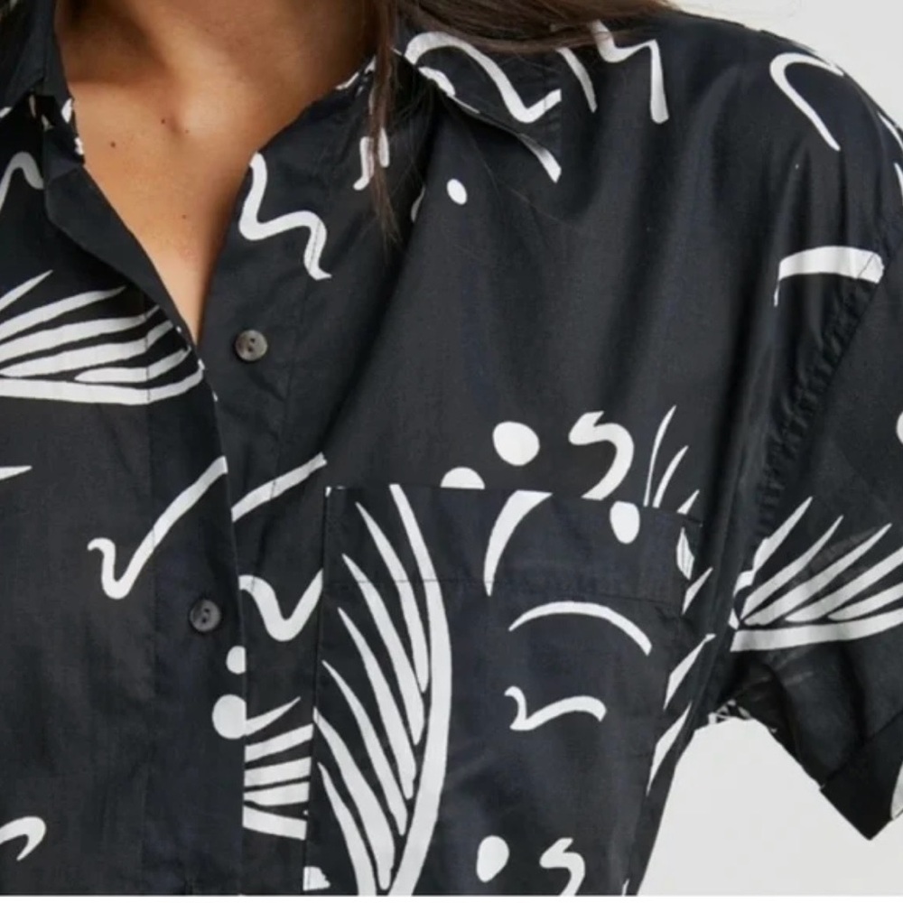 〰️NWT〰️Rails Jeanne Short Sleeve Button Up Shirt